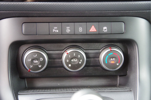 Mercedes-Benz Citan 112 CDI L1 3-ZITS, LED, TREKHAAK, KEYLESS, CAMERA, CRUISE, CLIMA, PARKEERSENSOREN