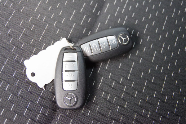 Mercedes-Benz Citan 112 CDI L1 3-ZITS, LED, TREKHAAK, KEYLESS, CAMERA, CRUISE, CLIMA, PARKEERSENSOREN