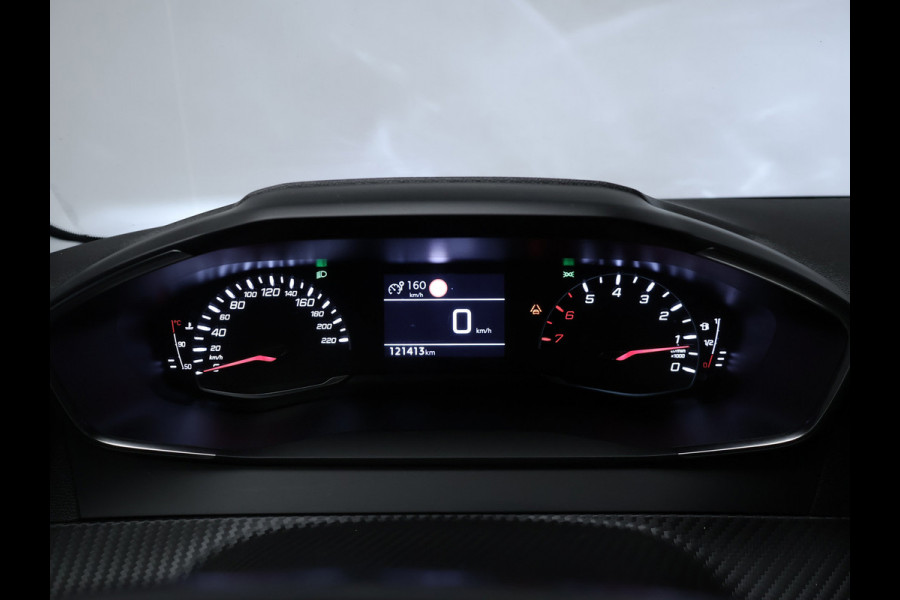 Peugeot 208 1.2 PureTech Allure Sport (APPLE CARPLAY,NAVI,CAMERA,360 VIEW,CLIMATE,CRUISE,GETINT,LED,SPORTSTOELEN,LM VELGEN)