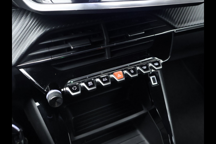 Peugeot 208 1.2 PureTech Allure Sport (APPLE CARPLAY,NAVI,CAMERA,360 VIEW,CLIMATE,CRUISE,GETINT,LED,SPORTSTOELEN,LM VELGEN)