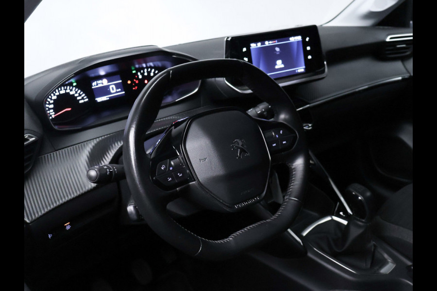 Peugeot 208 1.2 PureTech Allure Sport (APPLE CARPLAY,NAVI,CAMERA,360 VIEW,CLIMATE,CRUISE,GETINT,LED,SPORTSTOELEN,LM VELGEN)