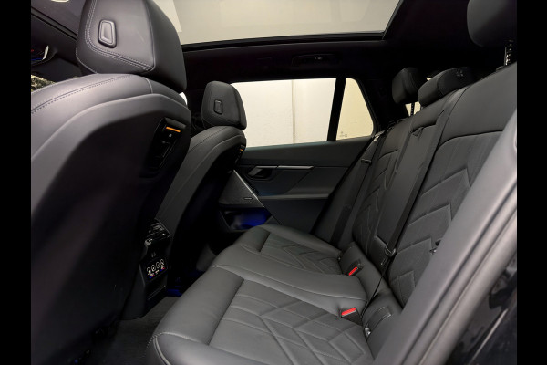 BMW 5 Serie Touring 520i |Panorama|HeadUp|Trekhaak|Crystal|Carbon|BTW