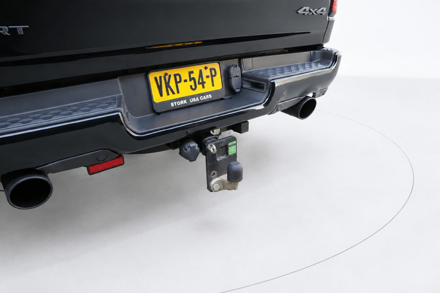 Dodge Ram 1500 5.7 V8 4x4 Crew Cab 6'4 LUCHTVERING LPG