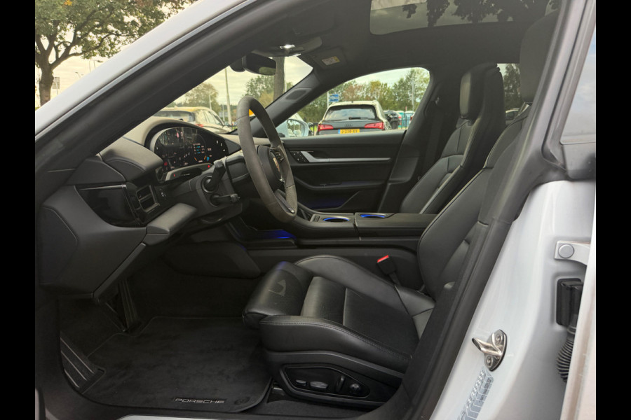 Porsche Taycan Sport Turismo 4S 93 kWh / SOH 94.5 % / Panoramadak / 360Camera / Head-up / Burmester / 21'' / Luchtvering / Stoel+Stuurverwarming / Dodehoek / DAB / ACC / Warmtepomp