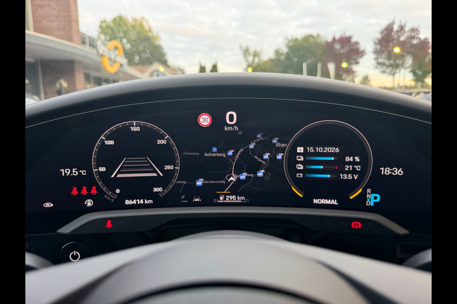 Porsche Taycan Sport Turismo 4S 93 kWh / SOH 94.5 % / Panoramadak / 360Camera / Head-up / Burmester / 21'' / Luchtvering / Stoel+Stuurverwarming / Dodehoek / DAB / ACC / Warmtepomp