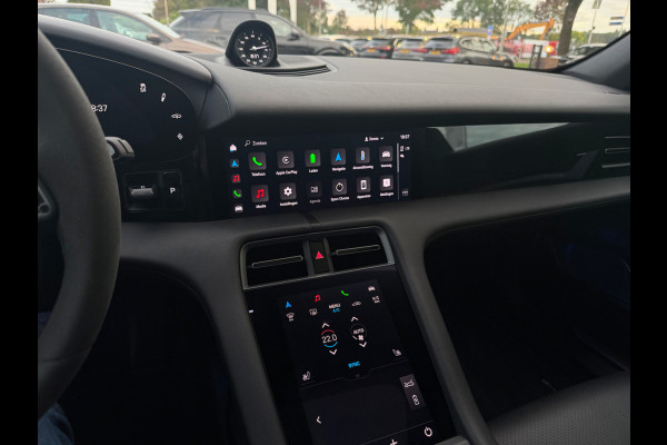 Porsche Taycan Sport Turismo 4S 93 kWh / SOH 94.5 % / Panoramadak / 360Camera / Head-up / Burmester / 21'' / Luchtvering / Stoel+Stuurverwarming / Dodehoek / DAB / ACC / Warmtepomp