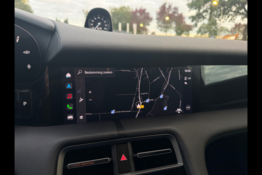 Porsche Taycan Sport Turismo 4S 93 kWh / SOH 94.5 % / Panoramadak / 360Camera / Head-up / Burmester / 21'' / Luchtvering / Stoel+Stuurverwarming / Dodehoek / DAB / ACC / Warmtepomp