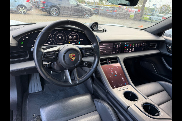 Porsche Taycan Turbo 93 kWh / SOH 92,3% / Panoramadak / 360Camera / Head-up / Burmester / Luchtvering / 20'' / InnoDrive / Sportchrono+Design / Keyless / Adaptieve Stoelen / Dodehoek / DAB / Warmtepomp