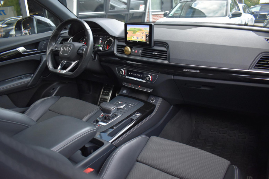 Audi Q5 2.0 TFSI quattro Sport 3x S Line Pano ALLBlack NAP Trekhaak