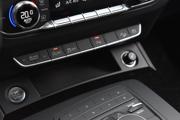 Audi Q5 2.0 TFSI quattro Sport 3x S Line Pano ALLBlack NAP Trekhaak
