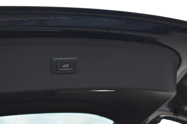 Audi Q5 2.0 TFSI quattro Sport 3x S Line Pano ALLBlack NAP Trekhaak