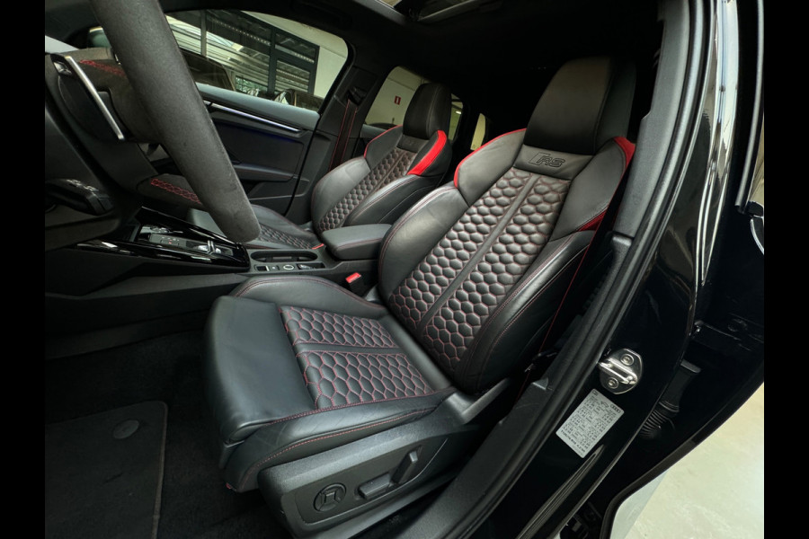 Audi RS3 Sportback 2.5 TFSI quattro Pano|Keramisch|B&O|HuD|Keyless
