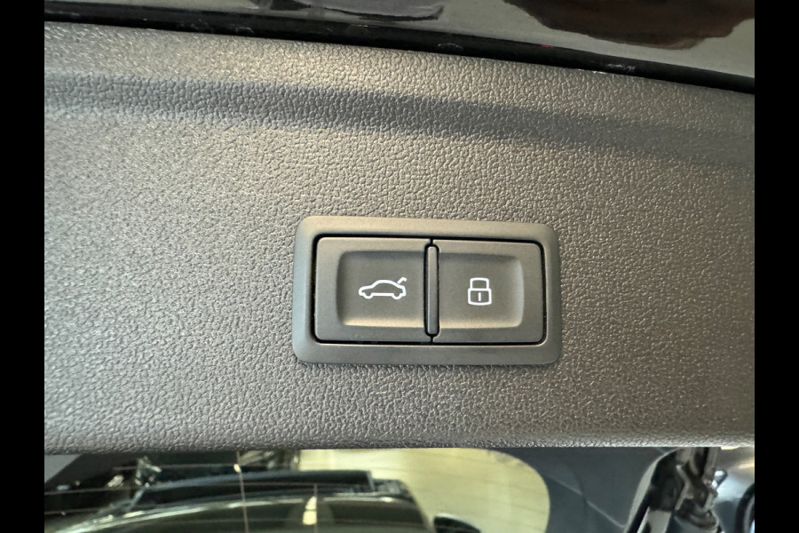 Audi RS3 Sportback 2.5 TFSI quattro Pano|Keramisch|B&O|HuD|Keyless