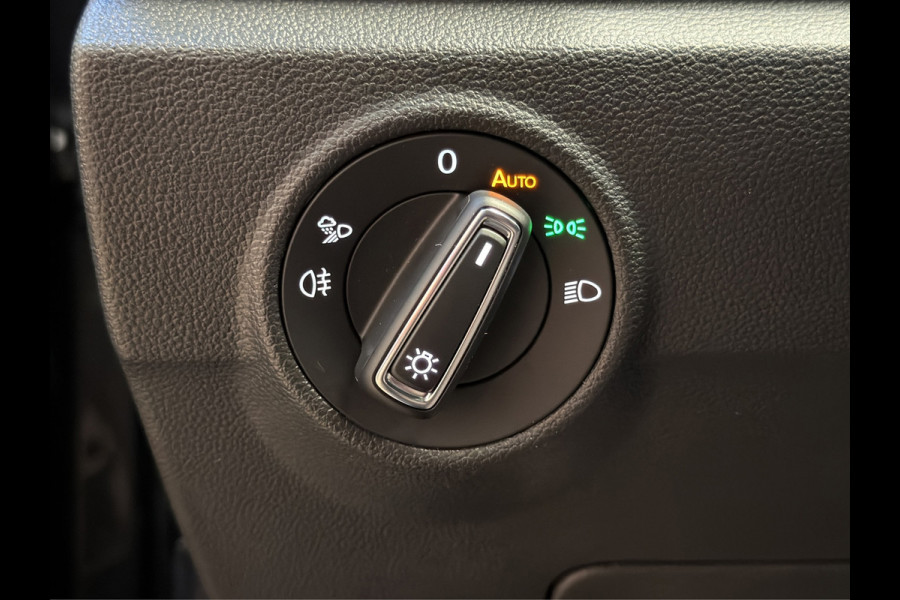 Volkswagen T-Roc 1.5 TSI Style|Pano|Memory|Leder|Keyless|Camera|Carplay
