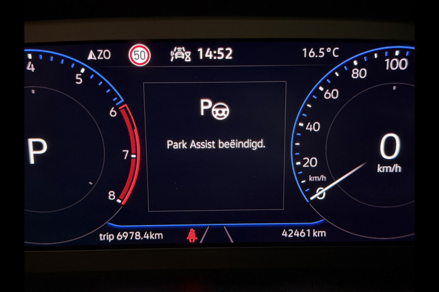 Volkswagen T-Roc 1.5 TSI Style|Pano|Memory|Leder|Keyless|Camera|Carplay