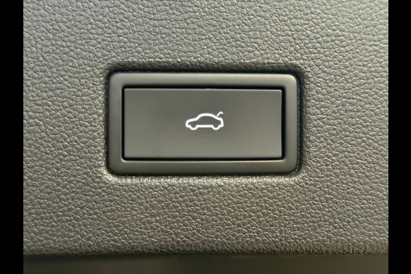 Volkswagen T-Roc 1.5 TSI Style|Pano|Memory|Leder|Keyless|Camera|Carplay