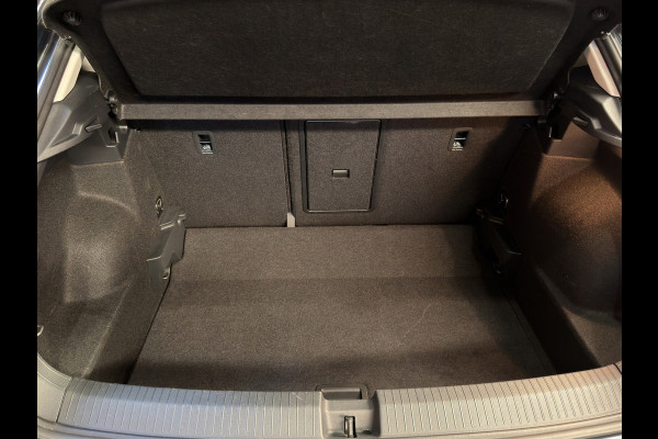 Volkswagen T-Roc 1.5 TSI Style|Pano|Memory|Leder|Keyless|Camera|Carplay