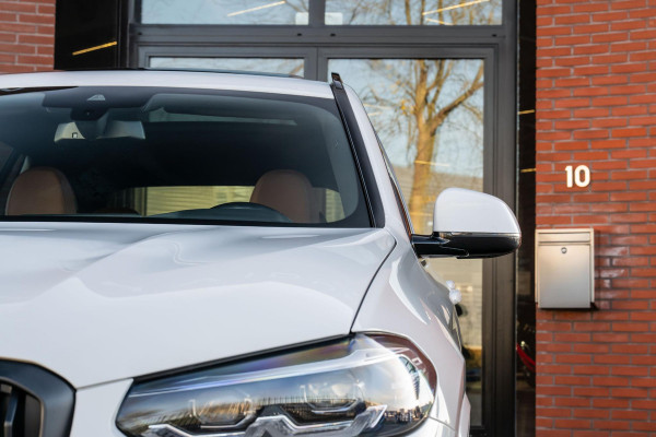 BMW X3 xDrive30e M-Sport Pano HuD Trekhaak Camera 94% SOH