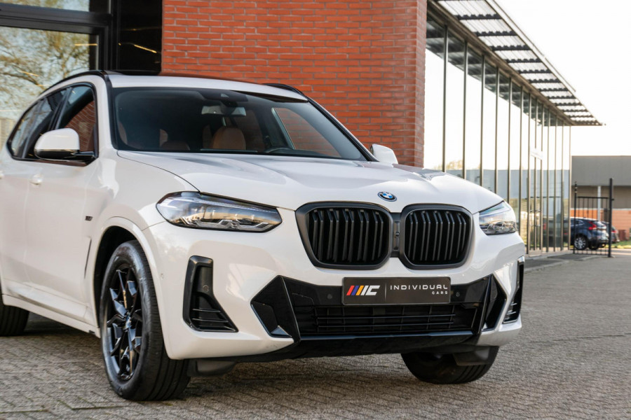 BMW X3 xDrive30e M-Sport Pano HuD Trekhaak Camera 94% SOH