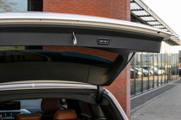 BMW X3 xDrive30e M-Sport Pano HuD Trekhaak Camera 94% SOH