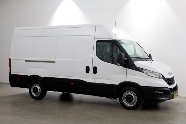 Iveco Daily 35S14 136pk L2H2 Airco/Camera Trekgewicht 3500kg 09-2021