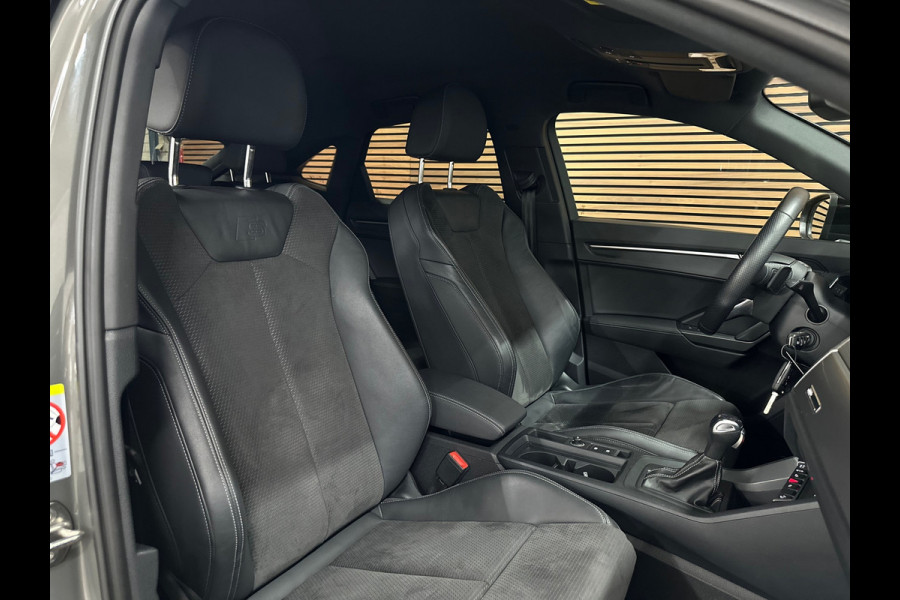 Audi Q3 Sportback 45 TFSI e S Edition | 20” Lichtmetaal | Carplay | Virtual Cockpit | 360° Camera | Sonos | ACC