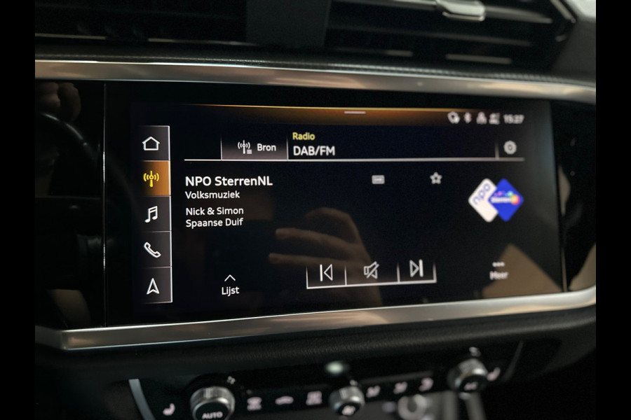 Audi Q3 Sportback 45 TFSI e S Edition | 20” Lichtmetaal | Carplay | Virtual Cockpit | 360° Camera | Sonos | ACC