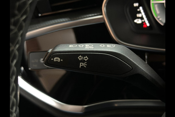 Audi Q3 Sportback 45 TFSI e S Edition | 20” Lichtmetaal | Carplay | Virtual Cockpit | 360° Camera | Sonos | ACC