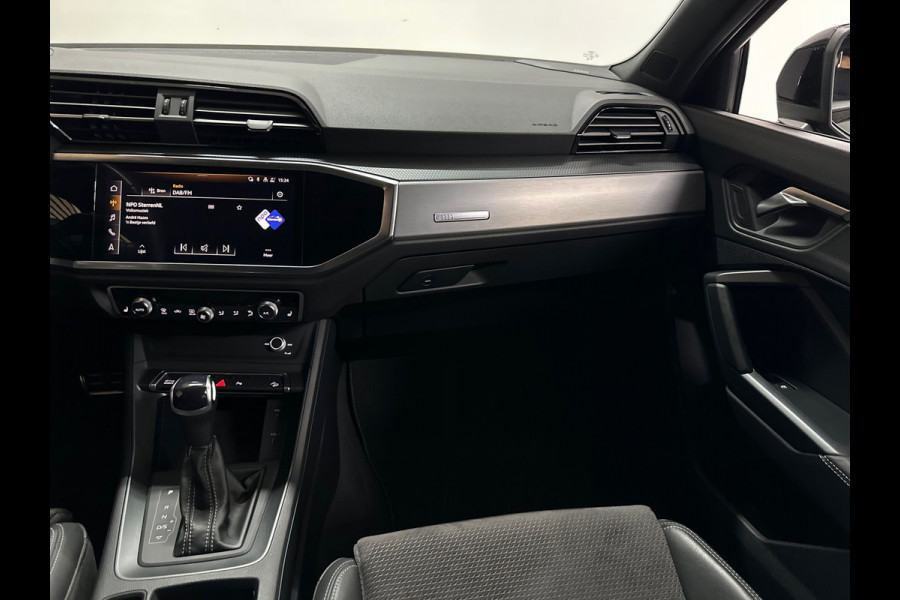 Audi Q3 Sportback 45 TFSI e S Edition | 20” Lichtmetaal | Carplay | Virtual Cockpit | 360° Camera | Sonos | ACC
