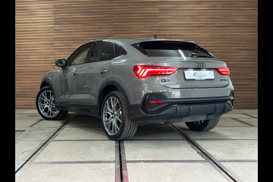 Audi Q3 Sportback 45 TFSI e S Edition | 20” Lichtmetaal | Carplay | Virtual Cockpit | 360° Camera | Sonos | ACC