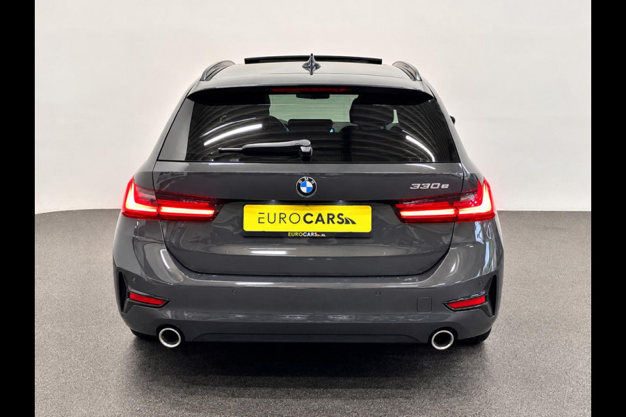 BMW 3 Serie Touring 330e Sportline Panoramadak Navi Carplay Cruise Control Full LED PDC VA Privacy Glass Live Cockpit Professional DAB+ Shadowline Hemel Antraciet