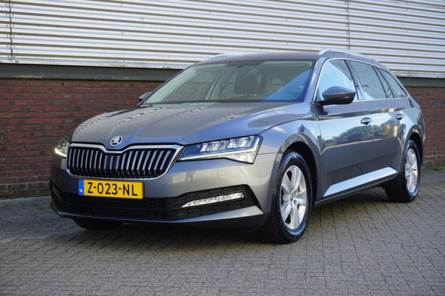 Škoda Superb Combi 1.5 TSI ACT Business Edition/All-Seasonbanden/ Virtual Cockpit