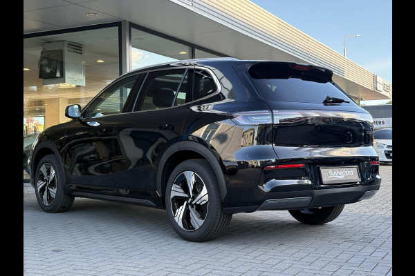 GEELY E5 Max+ 68 kWh 218 PK | 450 Km WLTP | Panoramadak | 360 Camera | Warmtepomp | Stoelverwarming & verkoeling | Massagestoelen | Elektrische klep | Stuurverwarming | Parkeersensoren | Achterbank verwarmd | 19 Inch
