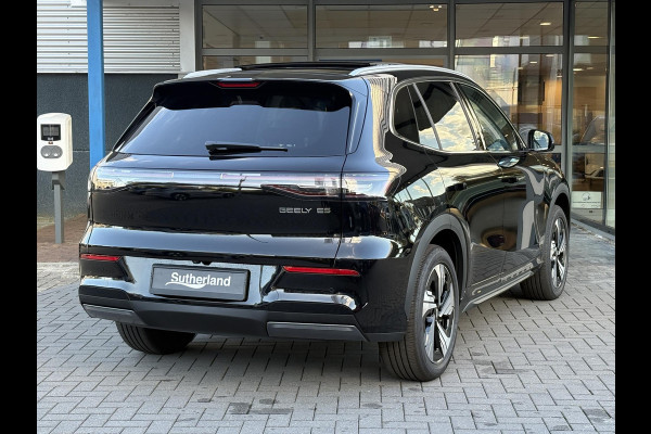GEELY E5 Max+ 68 kWh 218 PK | 450 Km WLTP | Panoramadak | 360 Camera | Warmtepomp | Stoelverwarming & verkoeling | Massagestoelen | Elektrische klep | Stuurverwarming | Parkeersensoren | Achterbank verwarmd | 19 Inch