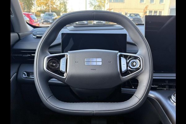 GEELY E5 Max+ 68 kWh 218 PK | 450 Km WLTP | Panoramadak | 360 Camera | Warmtepomp | Stoelverwarming & verkoeling | Massagestoelen | Elektrische klep | Stuurverwarming | Parkeersensoren | Achterbank verwarmd | 19 Inch