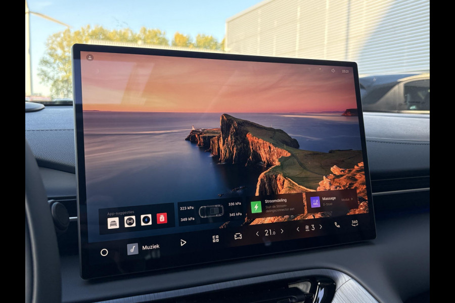 GEELY E5 Max+ 68 kWh 218 PK | 450 Km WLTP | Panoramadak | 360 Camera | Warmtepomp | Stoelverwarming & verkoeling | Massagestoelen | Elektrische klep | Stuurverwarming | Parkeersensoren | Achterbank verwarmd | 19 Inch