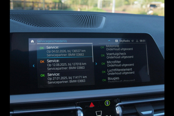 BMW 3 Serie Touring 330e eDrive Touring 292 PK | plug-in Hybride | Leder interieur | Panoramadak | Camera | Apple Carplay |