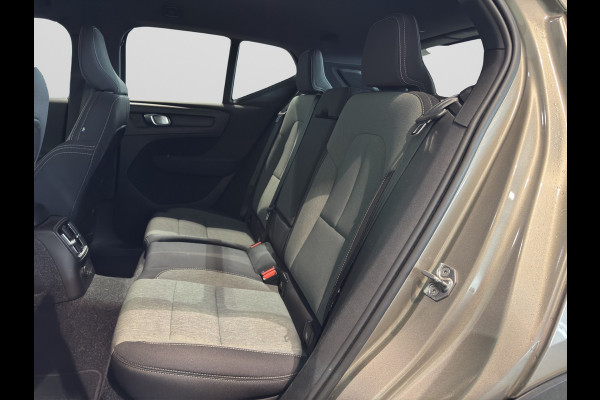 Volvo XC40 T5 Plug-In Hybrid ACC Keyless Blis Parkeercamera 262pk