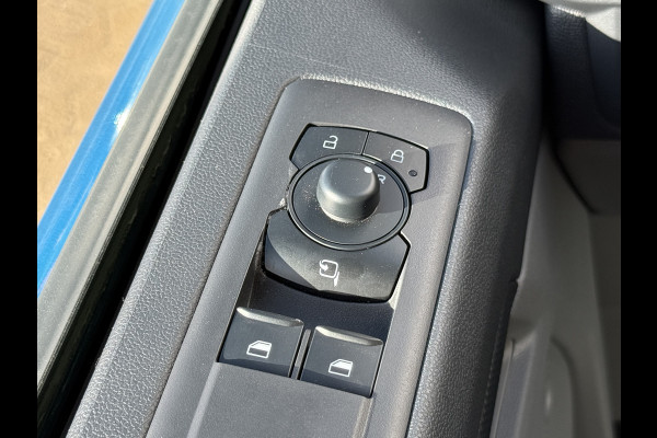Ford Tourneo Custom e-Tourneo Custom 71kWh 218PK