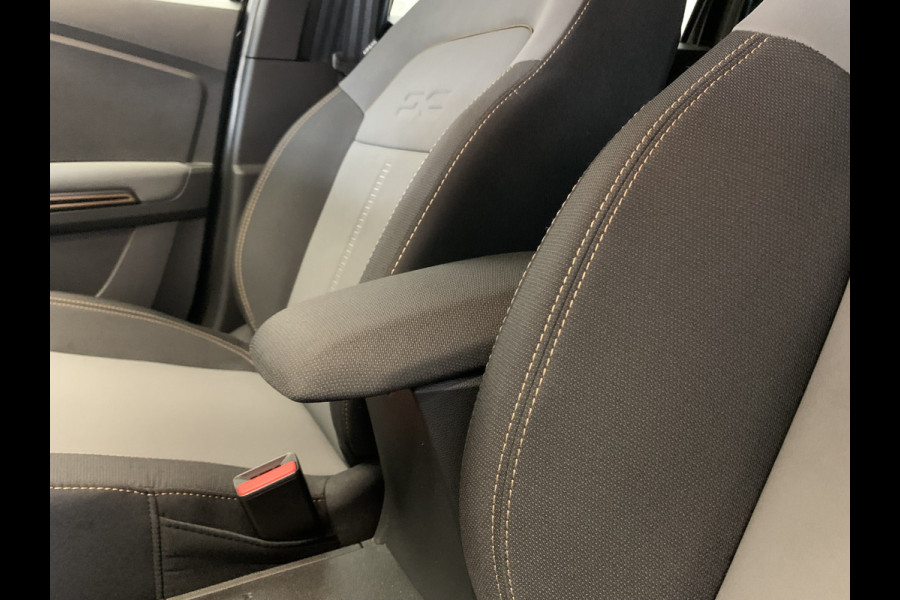 Dacia Jogger 1.0 TCe 110 Extreme 7p. Navi by Carplay-Airco/ECC-Camera-LMV-PDC-7Persoons