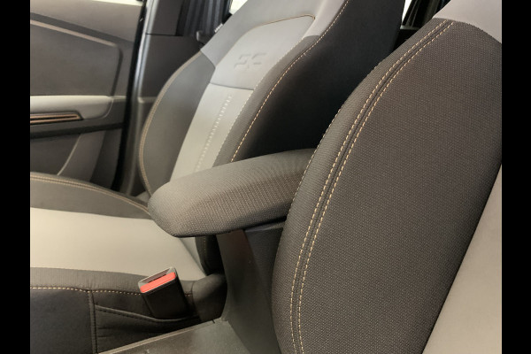 Dacia Jogger 1.0 TCe 110 Extreme 7p. Navi by Carplay-Airco/ECC-Camera-LMV-PDC-7Persoons