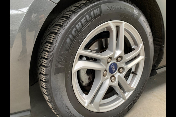 Ford Focus 1.0 EcoBoost Trend Edition Business NAVIGATIE-AIRCO-PARK DISTANCE CONTROL