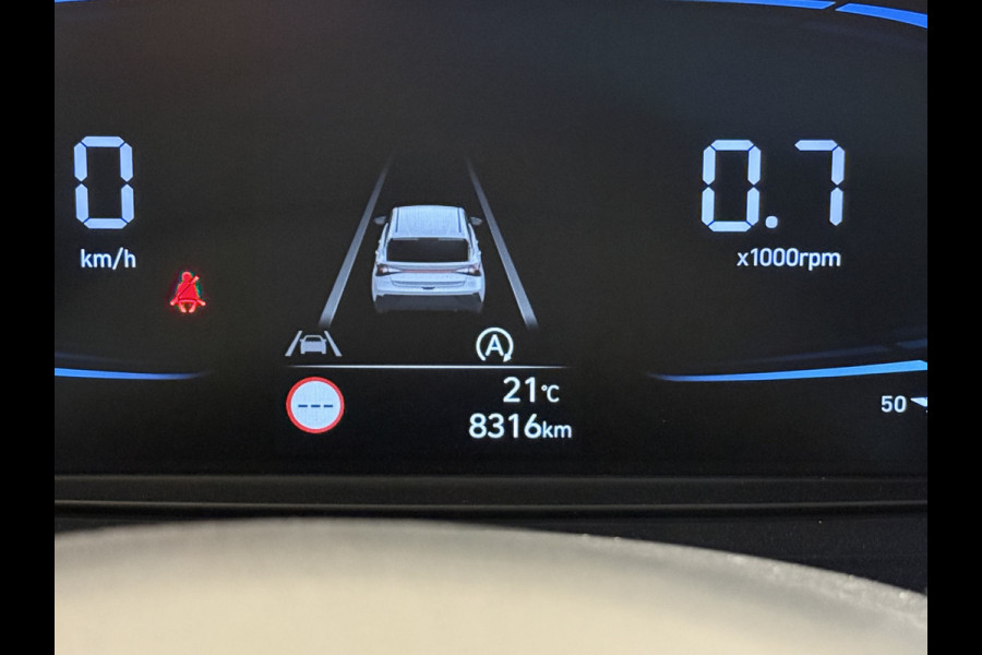 Hyundai i20 1.2 MPI i-Motion NAVI-CAMERA-LANE ASSIST-CRUISE CONTROL