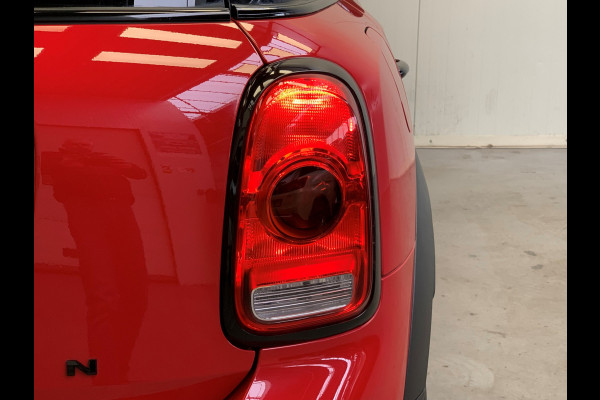 MINI Countryman 1.5 165PK Dutch Made Black Edition NAVI-PDC-ECC-LMV-CRUISE CONTROL