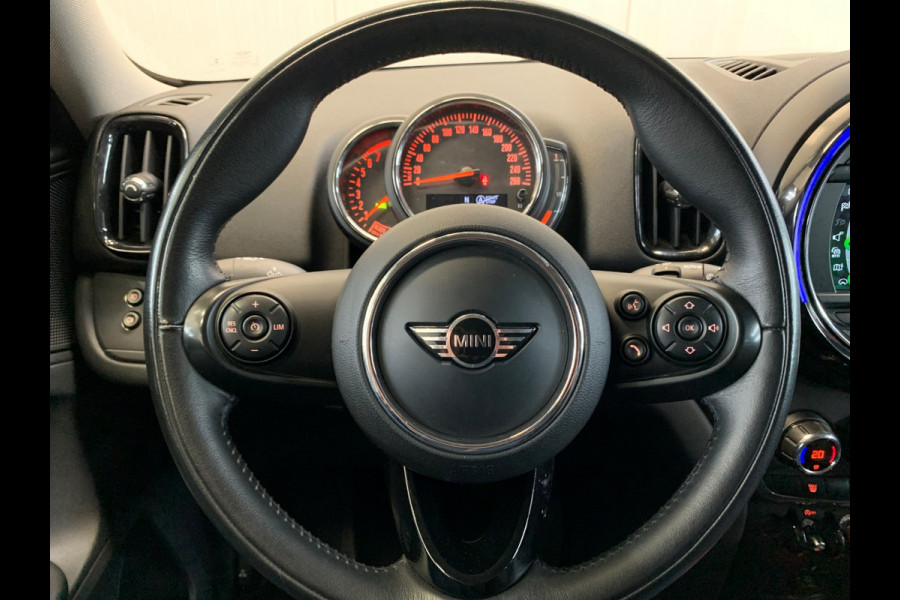 MINI Countryman 1.5 165PK Dutch Made Black Edition NAVI-PDC-ECC-LMV-CRUISE CONTROL