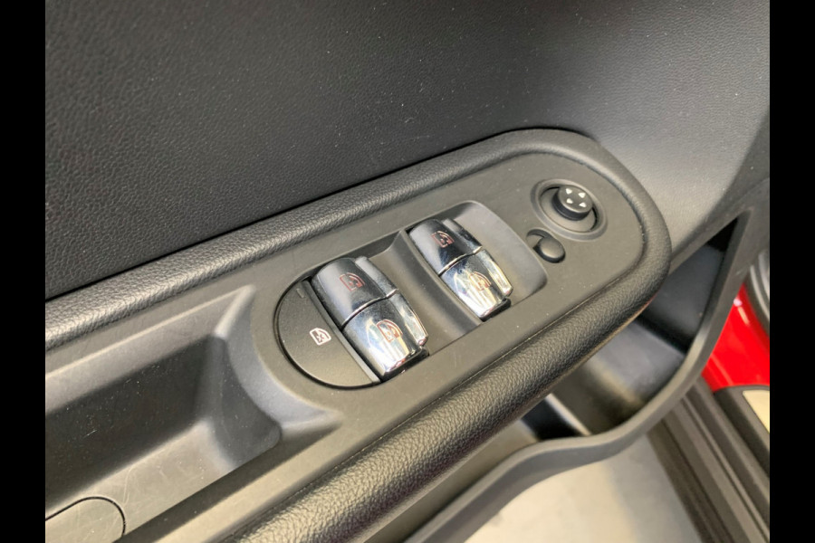 MINI Countryman 1.5 165PK Dutch Made Black Edition NAVI-PDC-ECC-LMV-CRUISE CONTROL