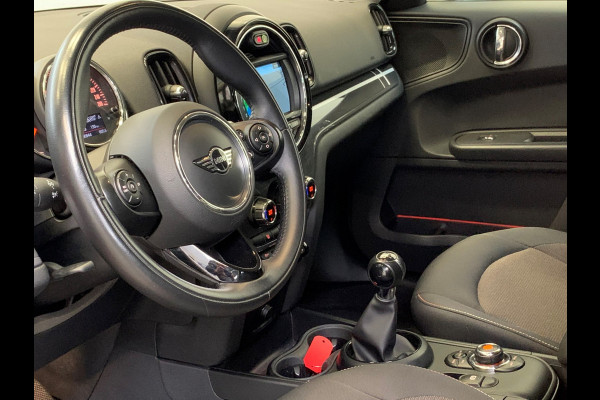 MINI Countryman 1.5 165PK Dutch Made Black Edition NAVI-PDC-ECC-LMV-CRUISE CONTROL