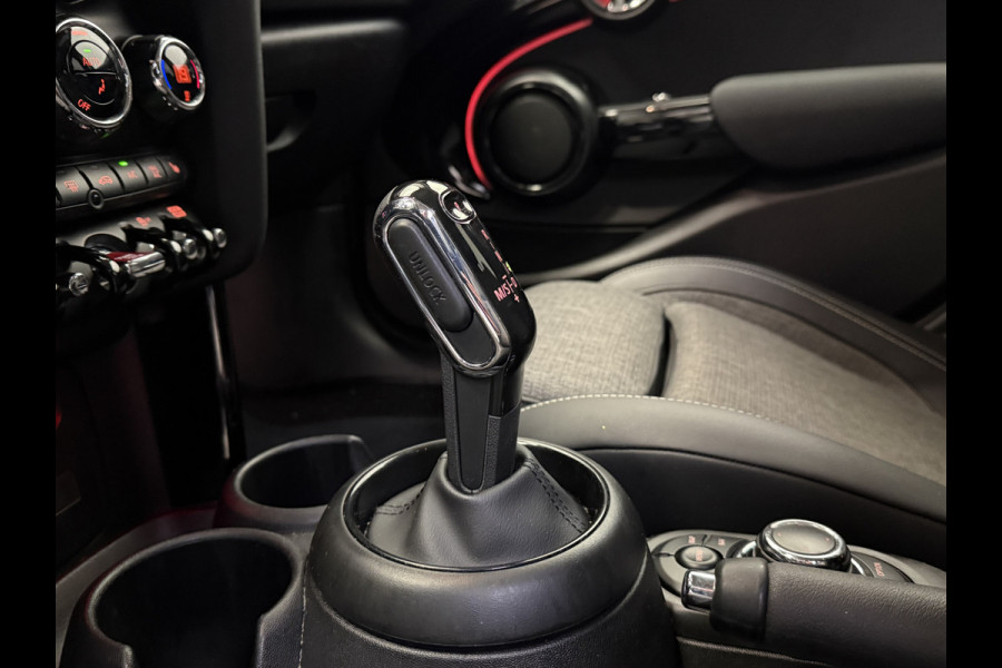 MINI Mini 1.5 136pk Cooper Maximise NAVIGATIE-SPORT INT.-CAMERA-PDC