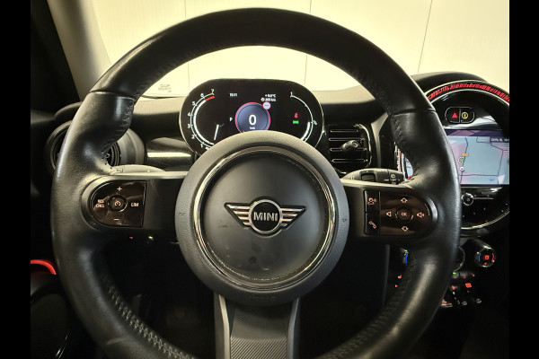 MINI Mini 1.5 136pk Cooper Maximise NAVIGATIE-SPORT INT.-CAMERA-PDC