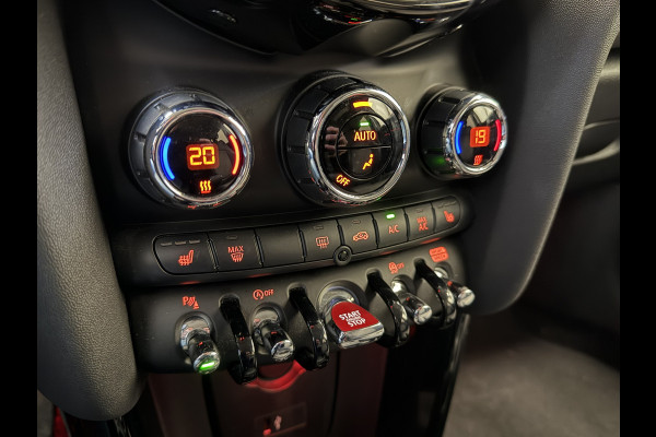 MINI Mini 1.5 136pk Cooper Maximise NAVIGATIE-SPORT INT.-CAMERA-PDC